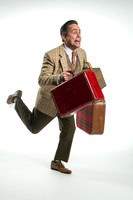 ONE MAN, TWO GUVNORS-17
