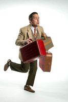 ONE MAN, TWO GUVNORS-16